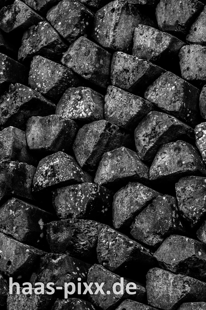 Göttelborn, Bahnschwellen am Himmelspfeil